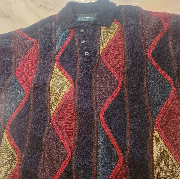 Tundra Canada pullover sweater size xl - Picture 4 of 6